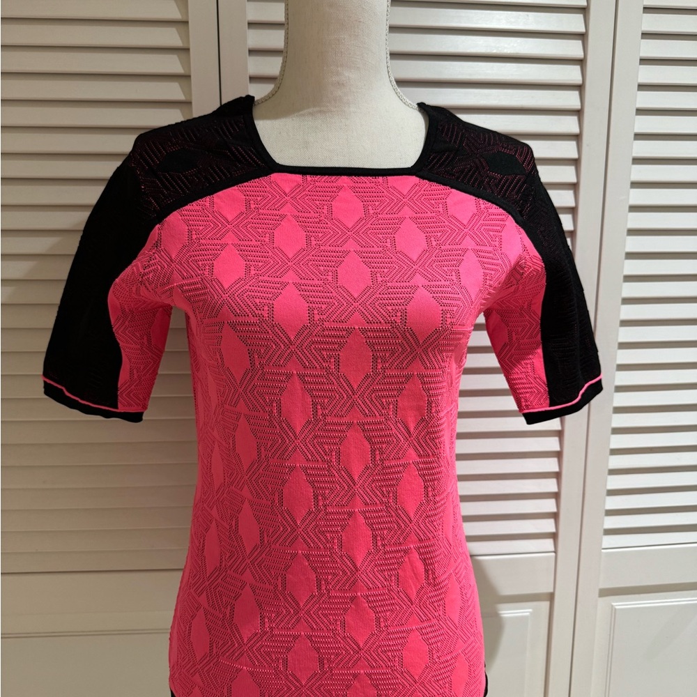 PXG Pink Fitted Short Sleeve Top Size Small